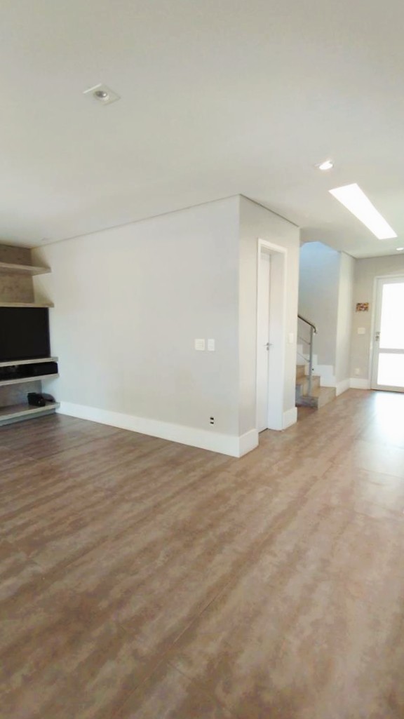 Casa para alugar com 4 quartos, 237m² - Foto 16