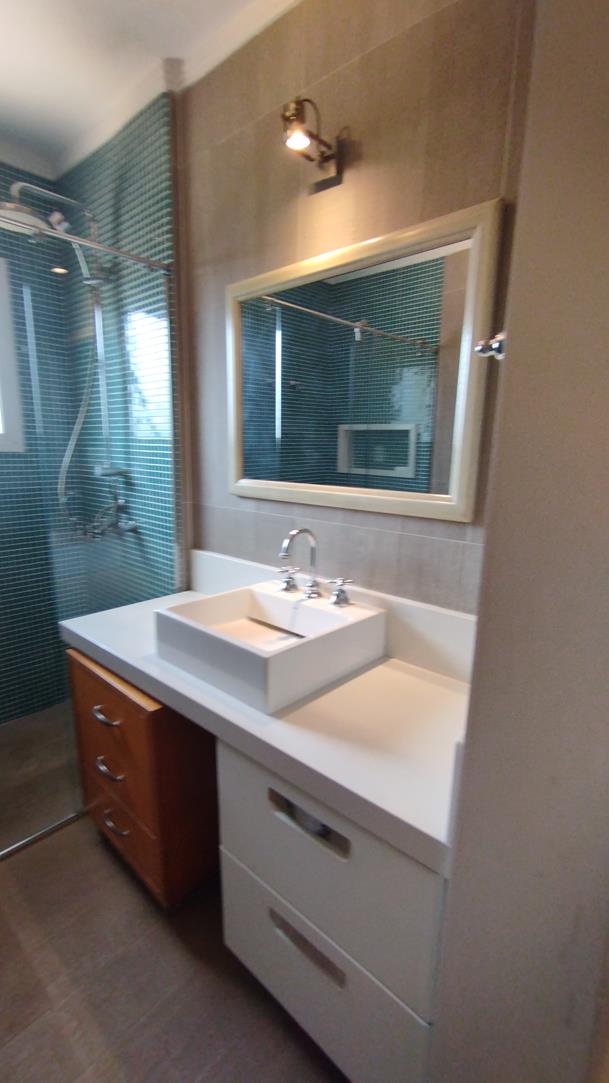 Casa para alugar com 4 quartos, 237m² - Foto 34