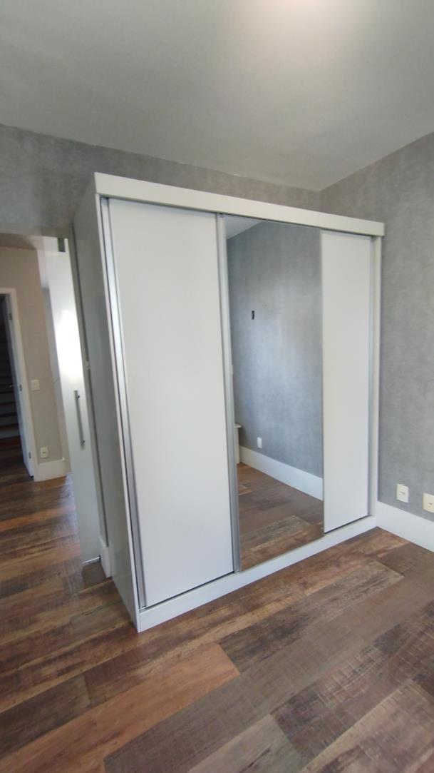 Casa para alugar com 4 quartos, 237m² - Foto 37