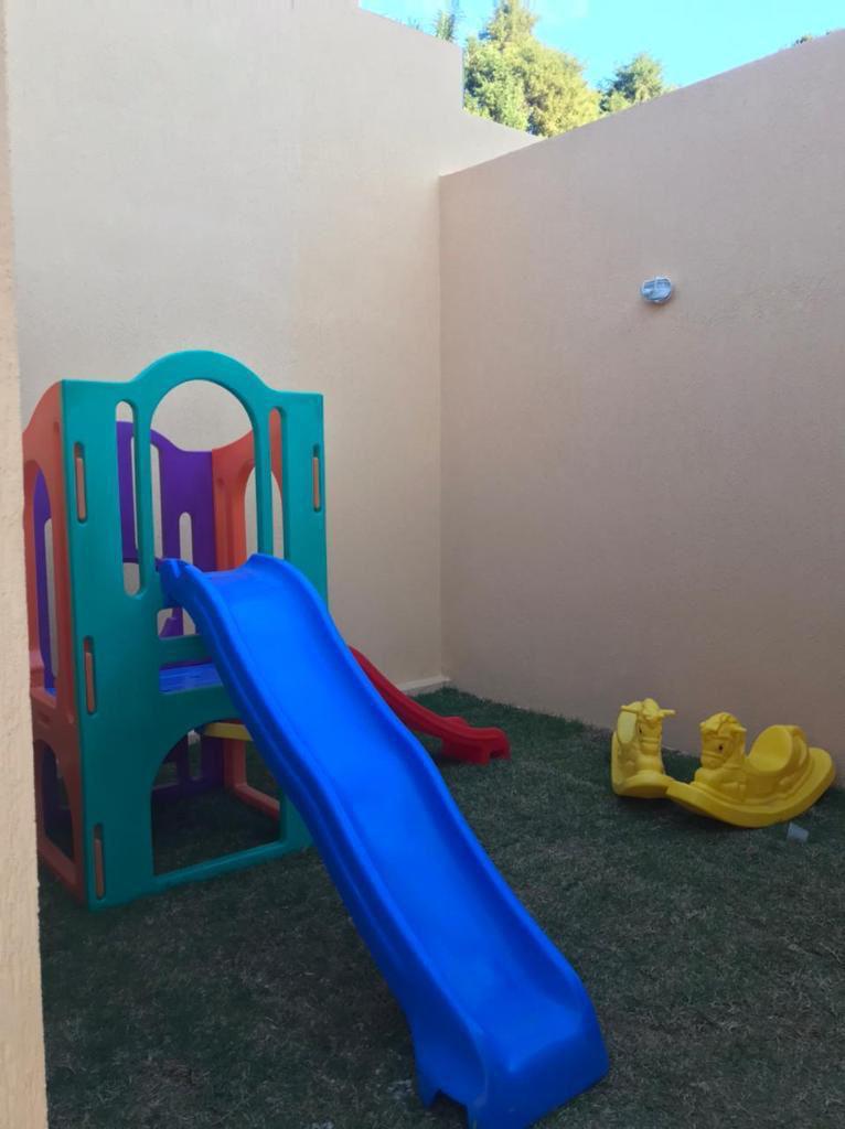 Casa (V) - 02 Quartos - Condomínio Residencial Atenas - Cotia/SP