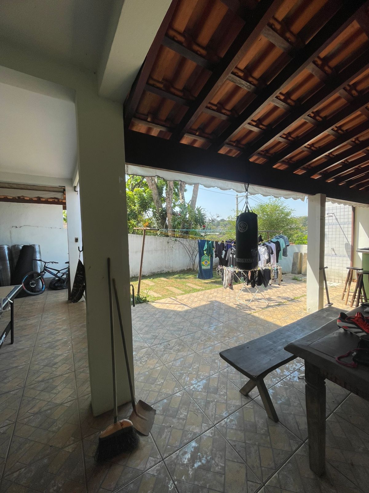 Casa com 03 Quartos - Condomínio Jardim da Glória - Cotia/SP