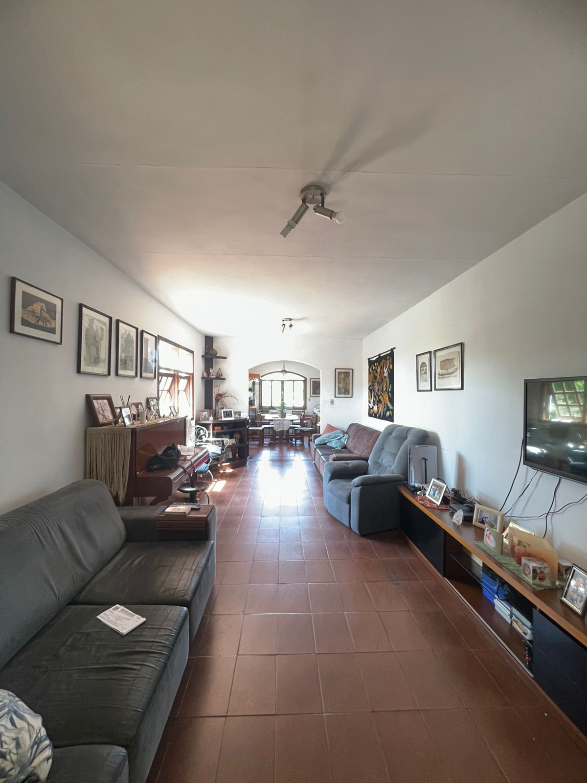 Casa com 03 Quartos - Condomínio Jardim da Glória - Cotia/SP