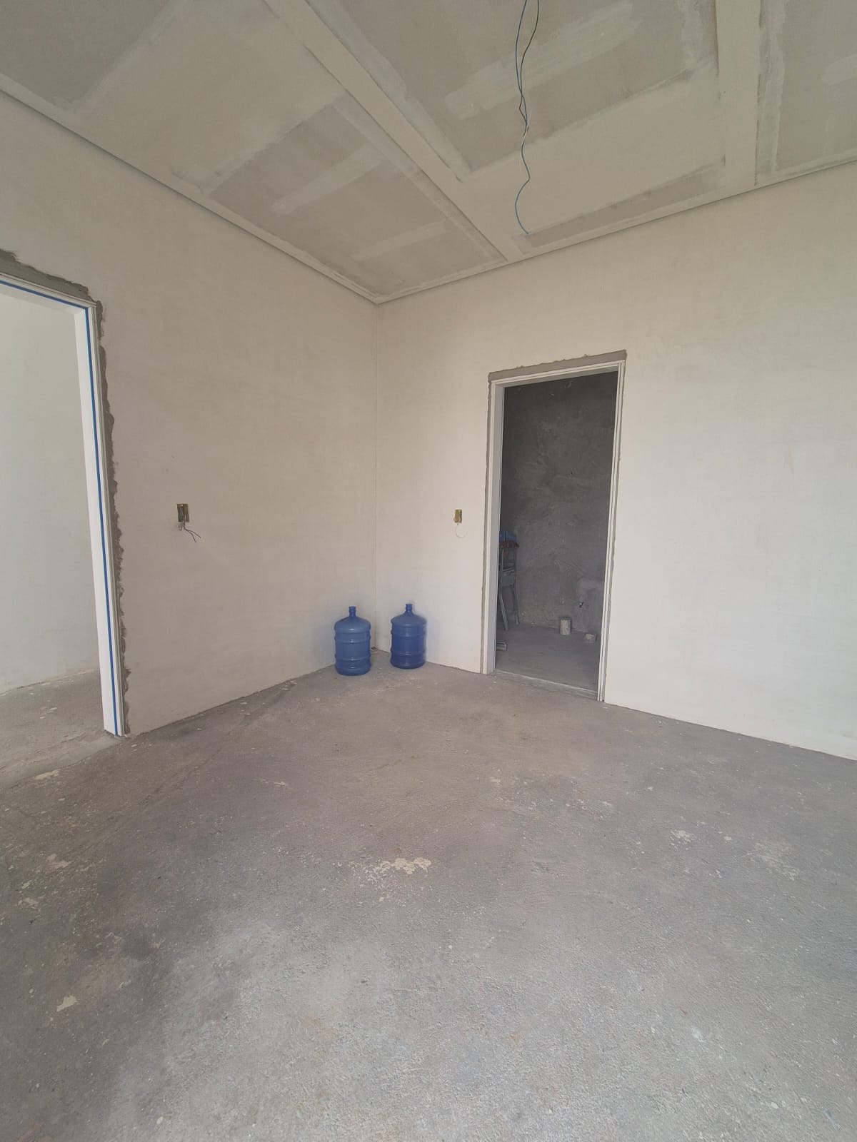 Casa com 03 Quartos - Reserva Vale Verde - Cotia/SP