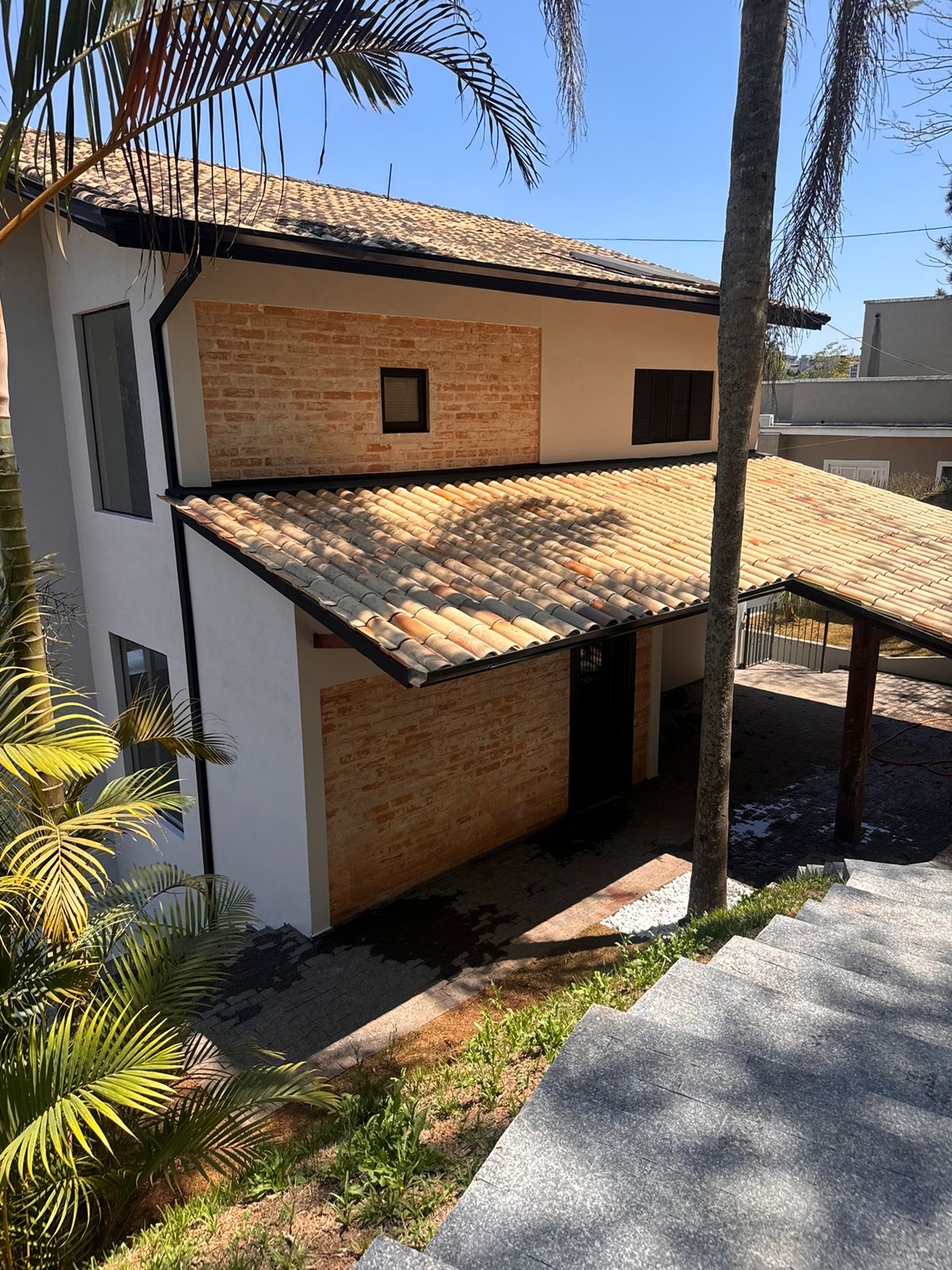 Casa com 04 Quartos - Recanto Verde - Carapicuíba/SP