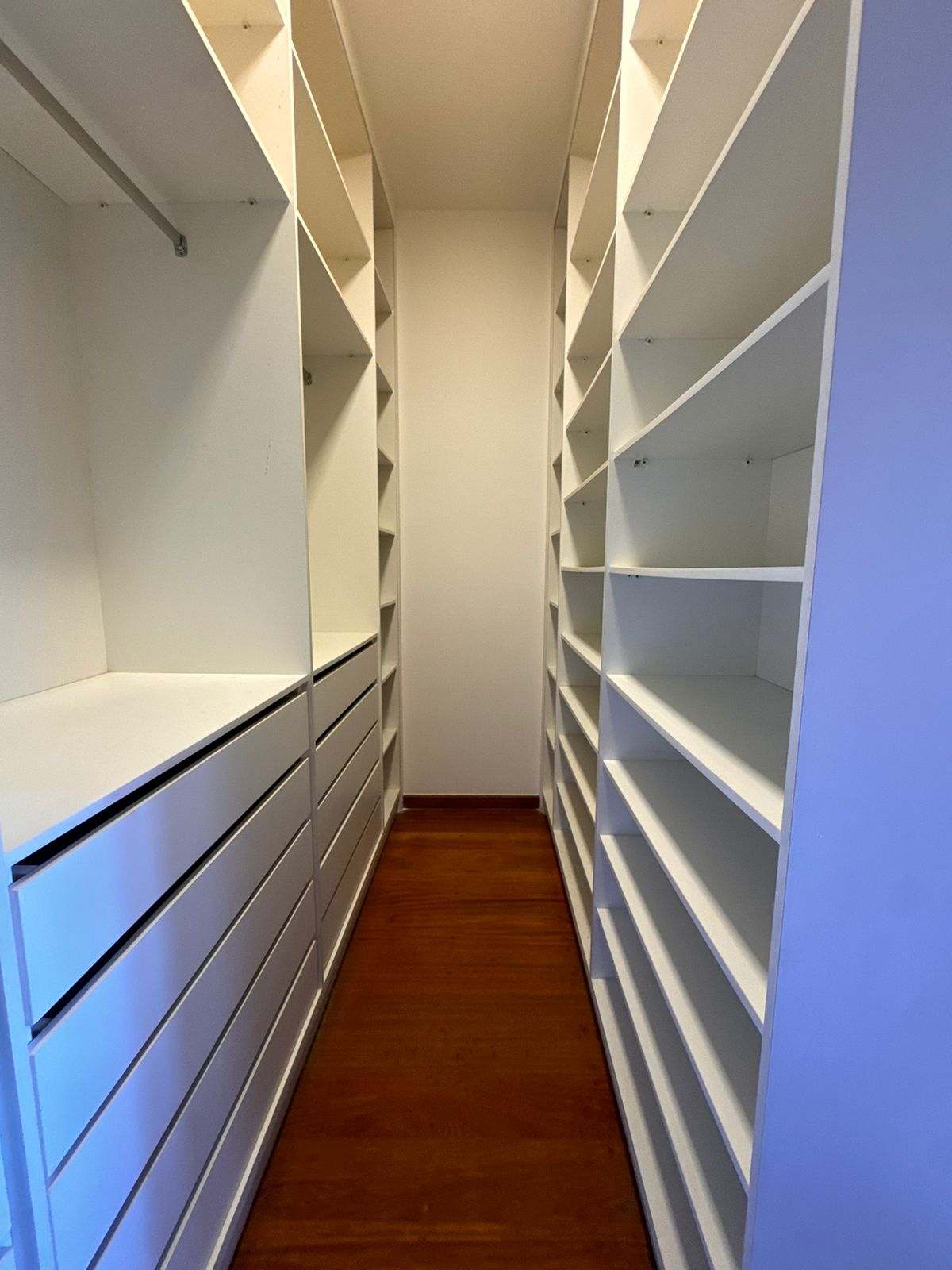 Casa com 04 Quartos - Recanto Verde - Carapicuíba/SP