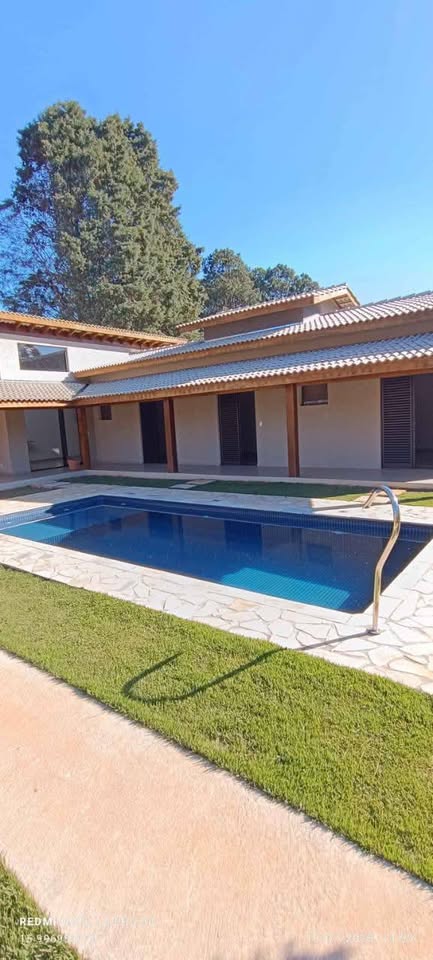 Fazenda à venda com 3 quartos, 165m² - Foto 1