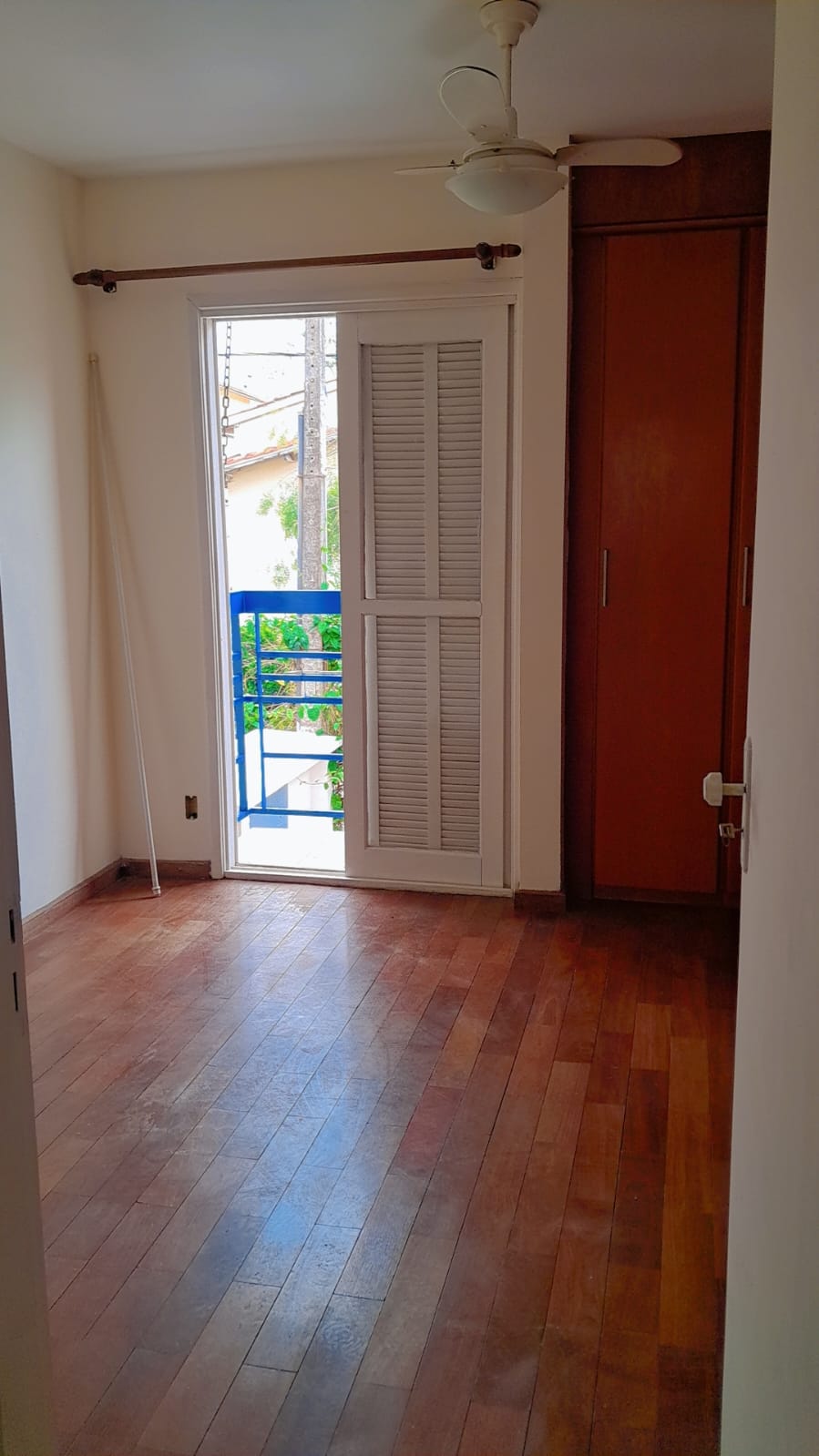 Casa com 02 Quartos - Residencial Vila de Espanha Granja Viana - Cotia/SP