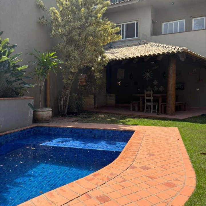 Casa, 4 quartos, 36000 m² - Foto 2