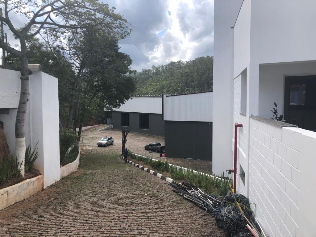 Galpão com 2400m² - Atalaia - Cotia/SP
