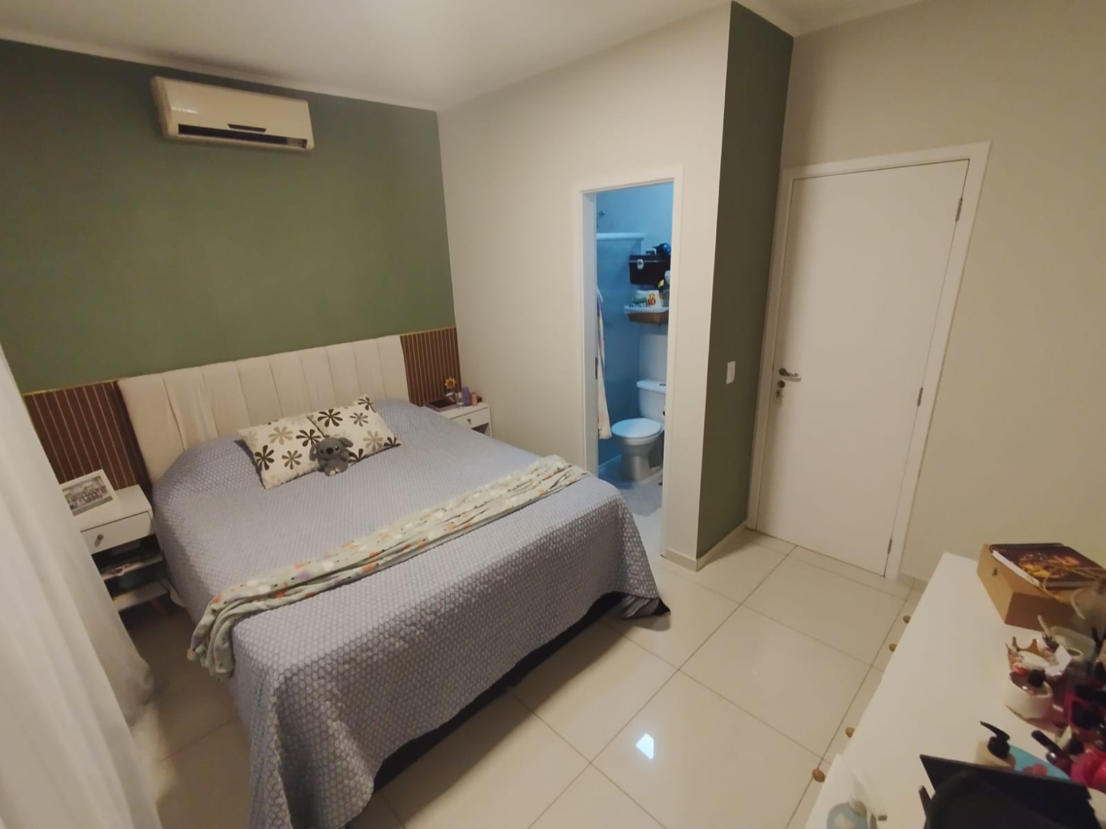 Casa com 03 Quartos - Condomínio Residencial Viva Vida - Cotia/SP