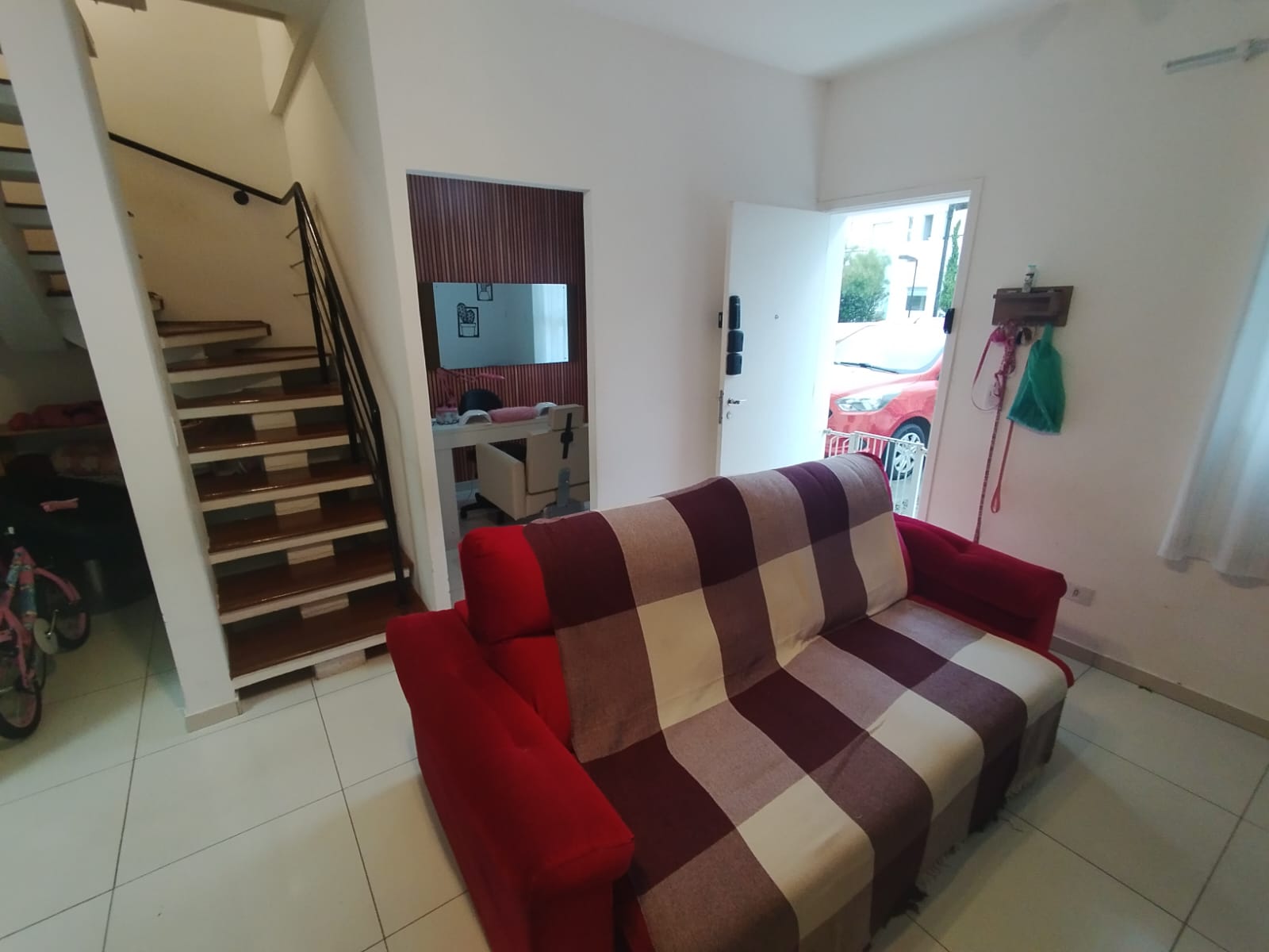 Casa com 03 Quartos - Condomínio Residencial Viva Vida - Cotia/SP