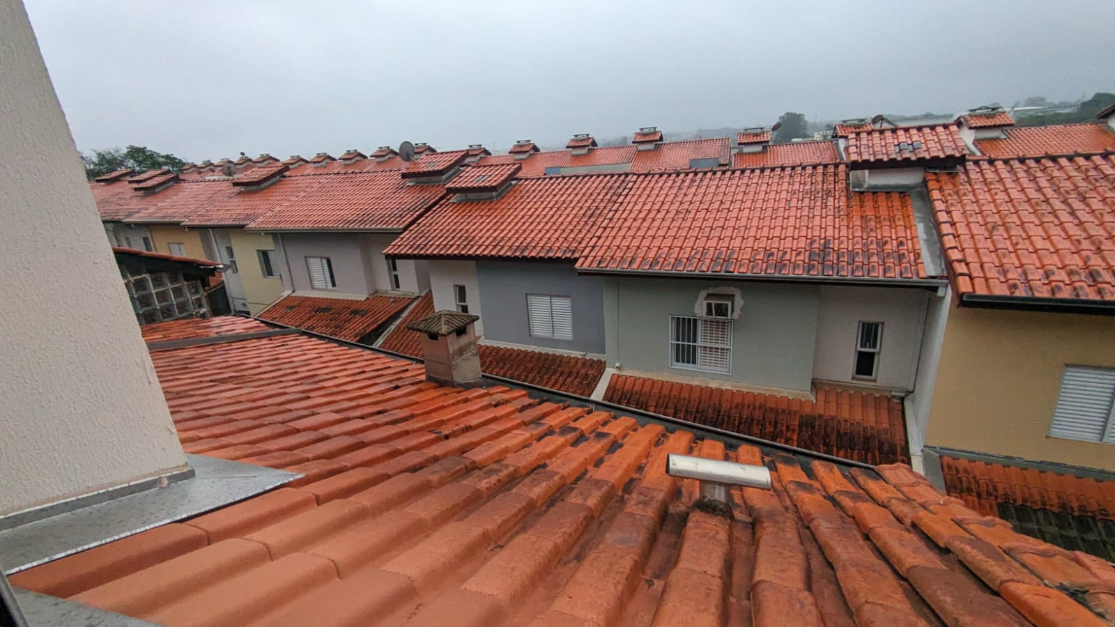 Casa com 03 Quartos - Condomínio Residencial Viva Vida - Cotia/SP