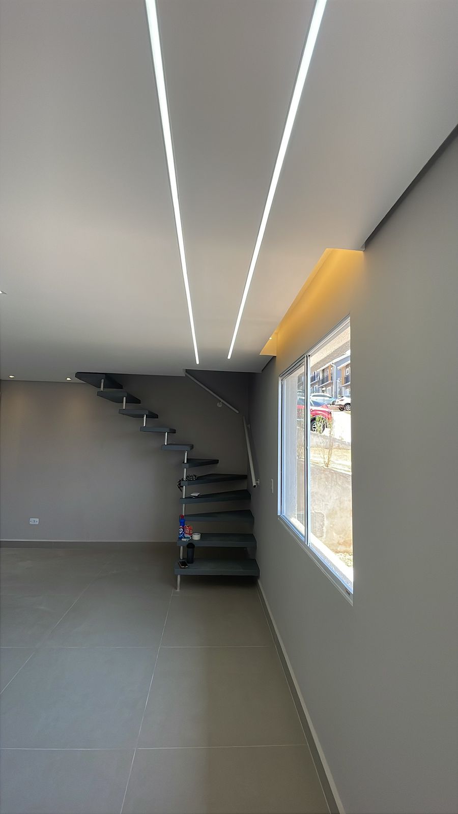 Casa com 03 Quartos - Residencial Barcelona - Cotia/SP