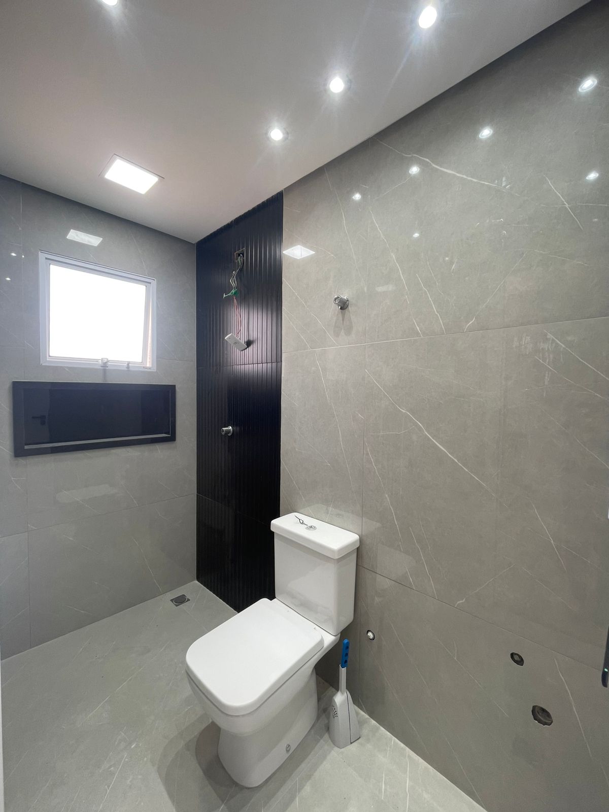 Casa com 03 Quartos - Residencial Barcelona - Cotia/SP