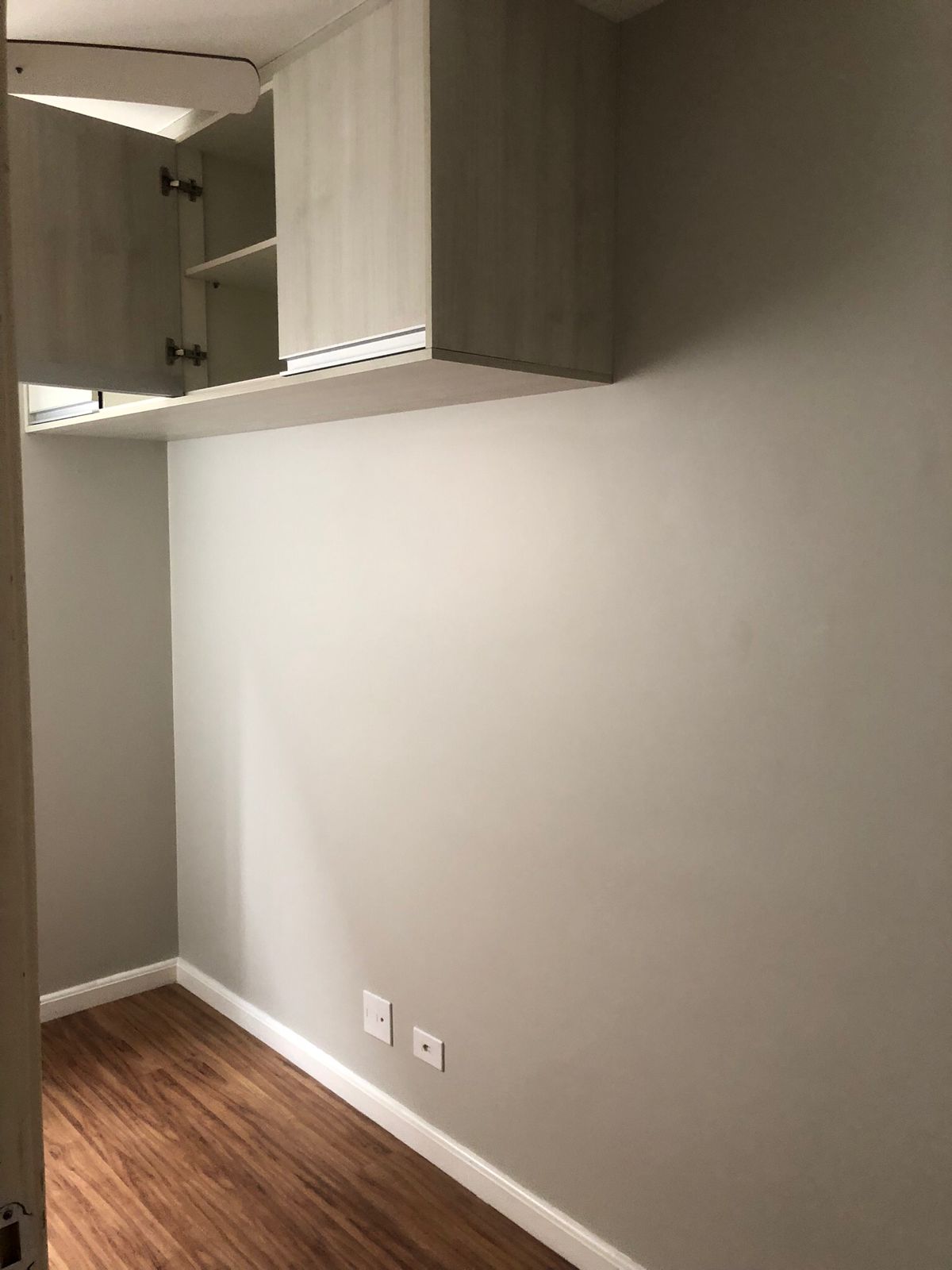 Apartamento com 02 Quartos - Condomínio Astoria III - Cotia/SP