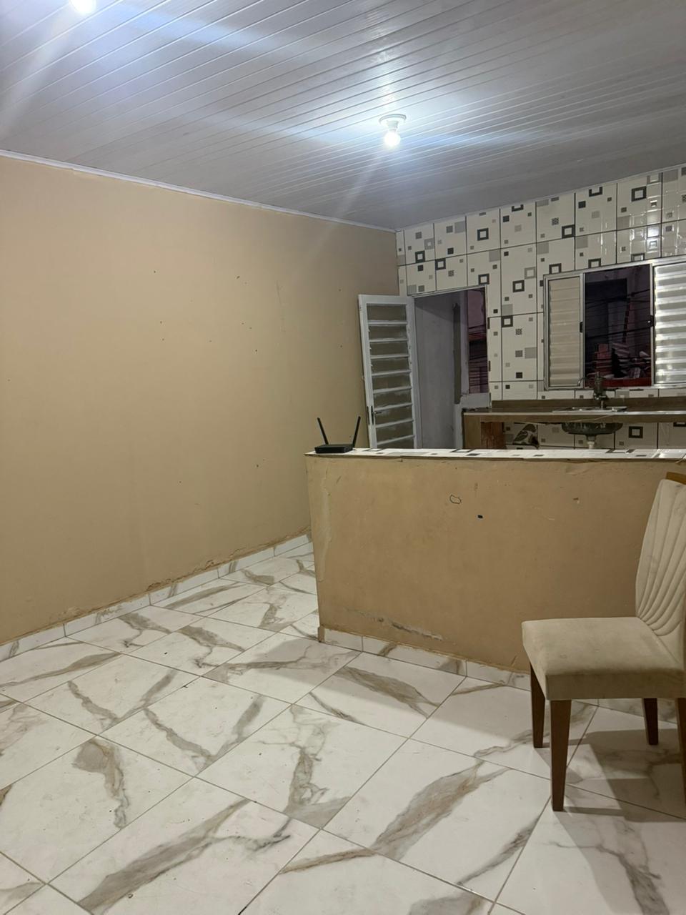 Casa com 02 Quartos - Parque Miguel Mirizola - Cotia/SP