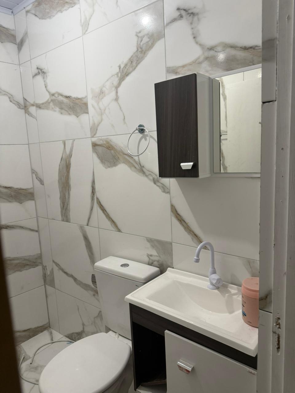 Casa com 02 Quartos - Parque Miguel Mirizola - Cotia/SP