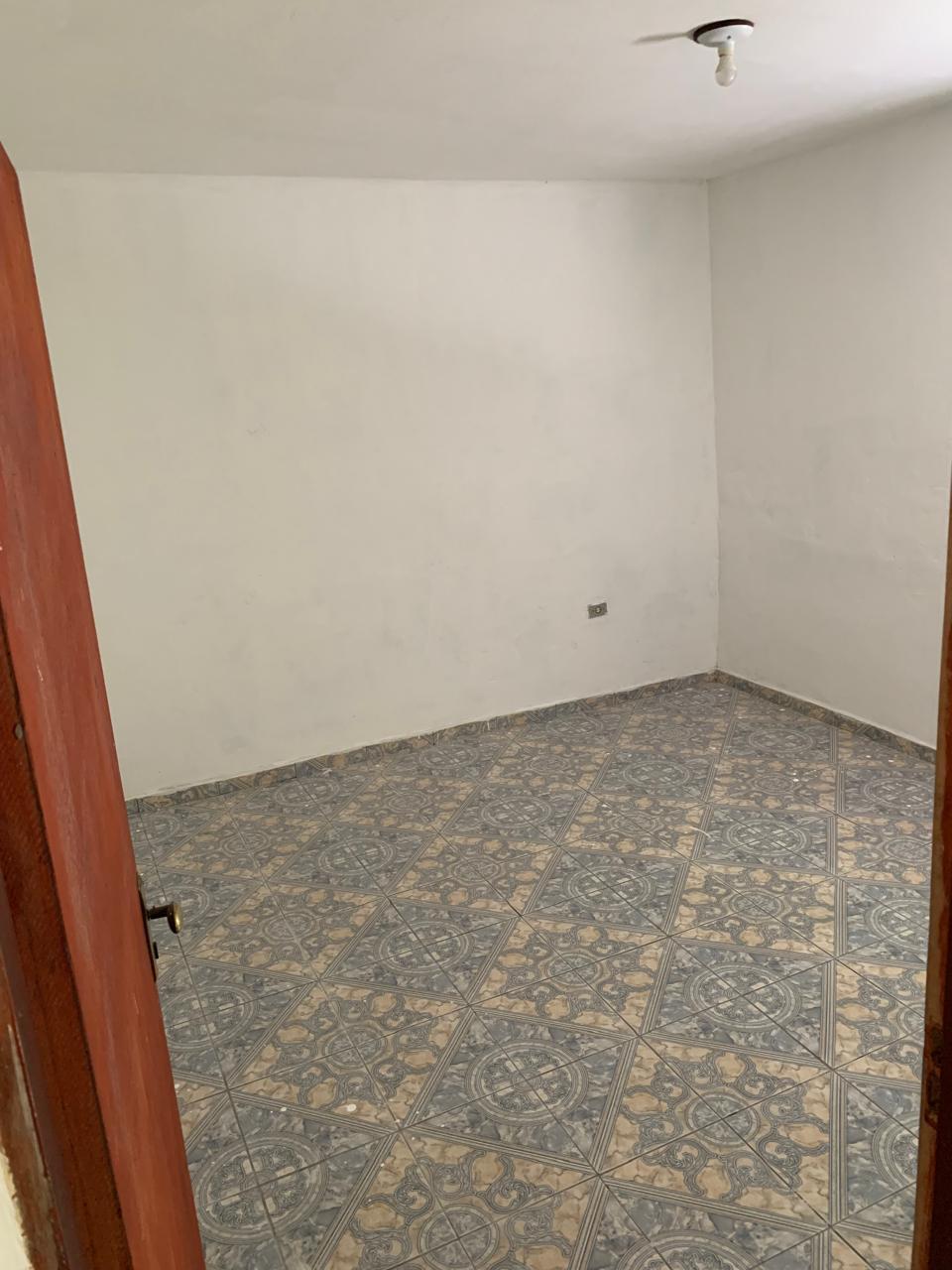 Casa com 02 Quartos - Parque Mirante da Mata - Cotia/SP