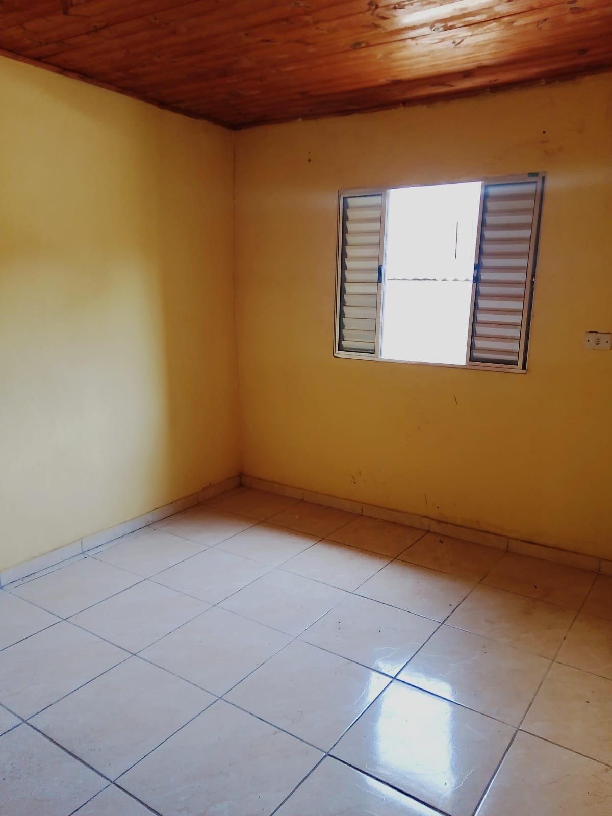 Casa com 01 Quarto - Parque Mirante da Mata - Cotia/SP