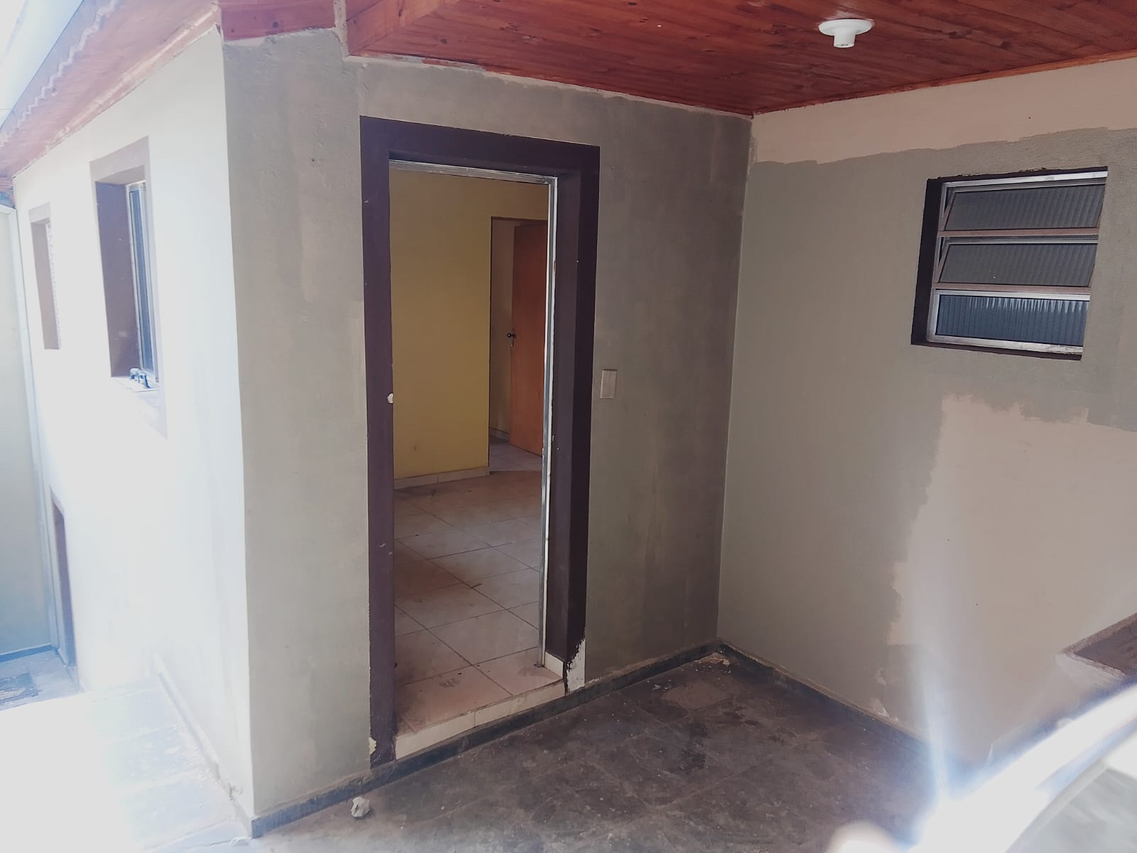 Casa com 01 Quarto - Parque Mirante da Mata - Cotia/SP