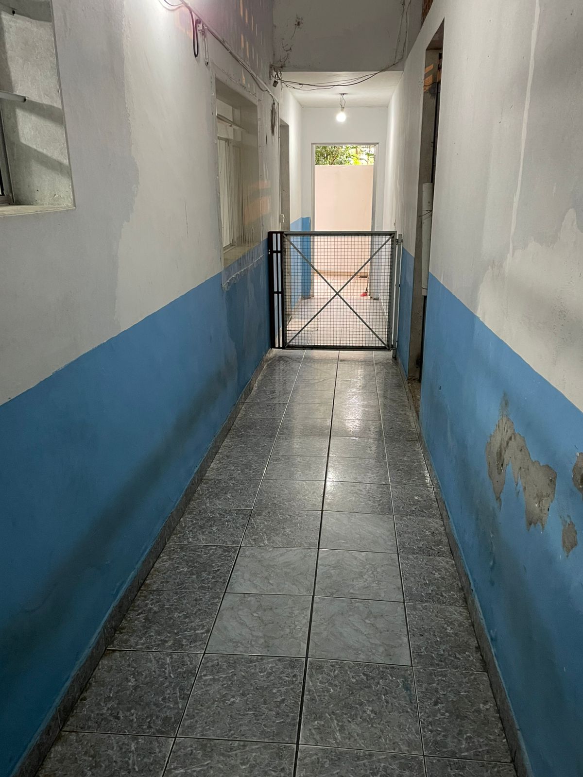 Casa com 01 Quarto - Jardim Engenho - Cotia/SP