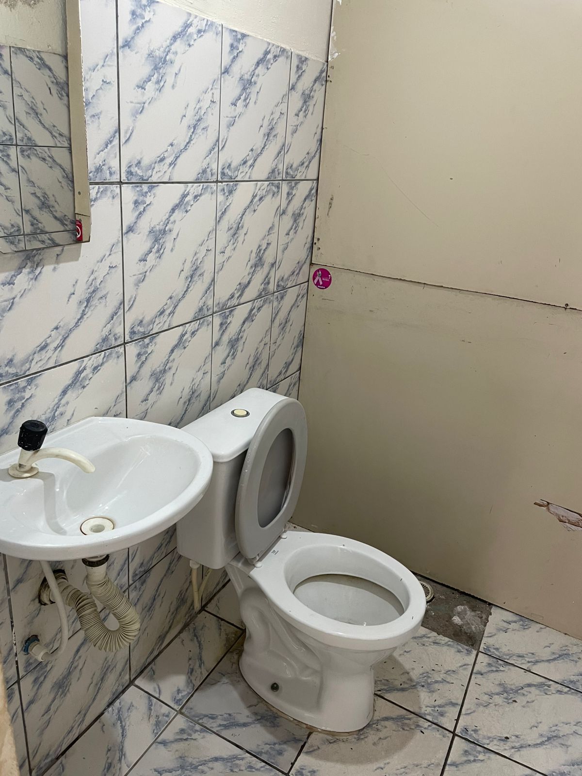 Sala Comercial com 54m² - Parque Alexandre - Cotia/SP