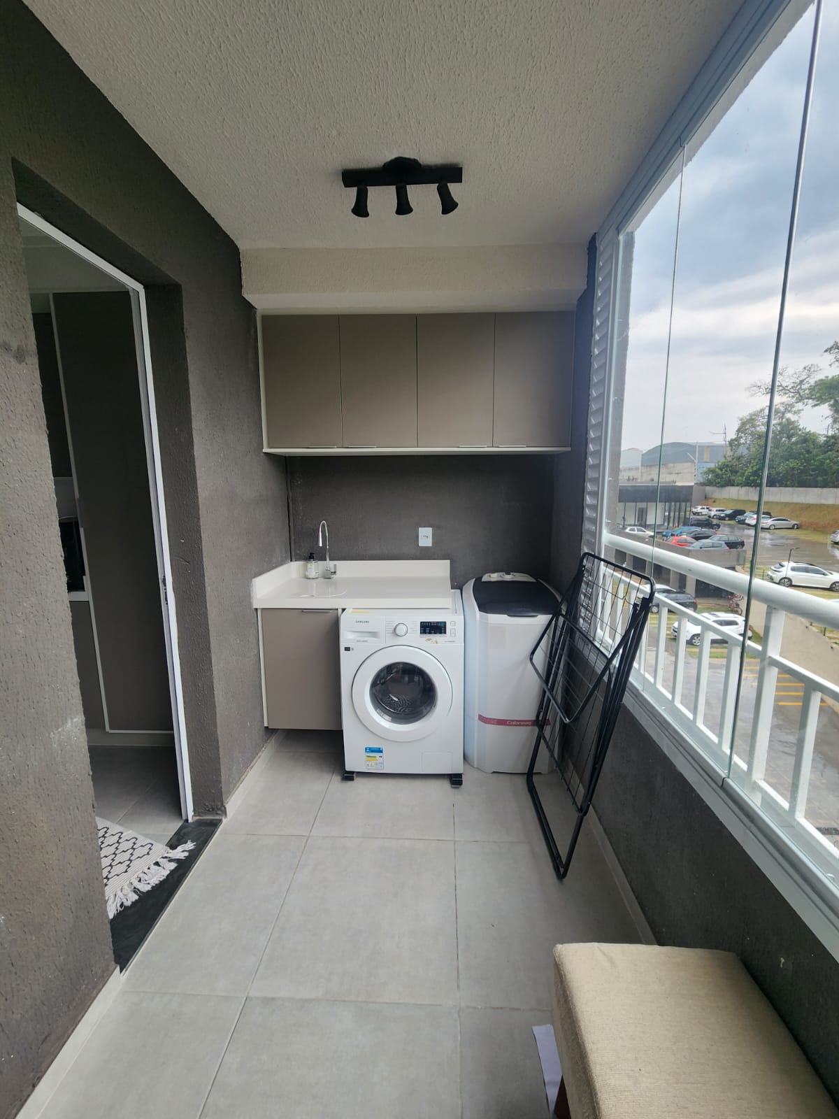 Apartamento com 03 Quartos - Residencial Alpes Clube - Cotia/SP