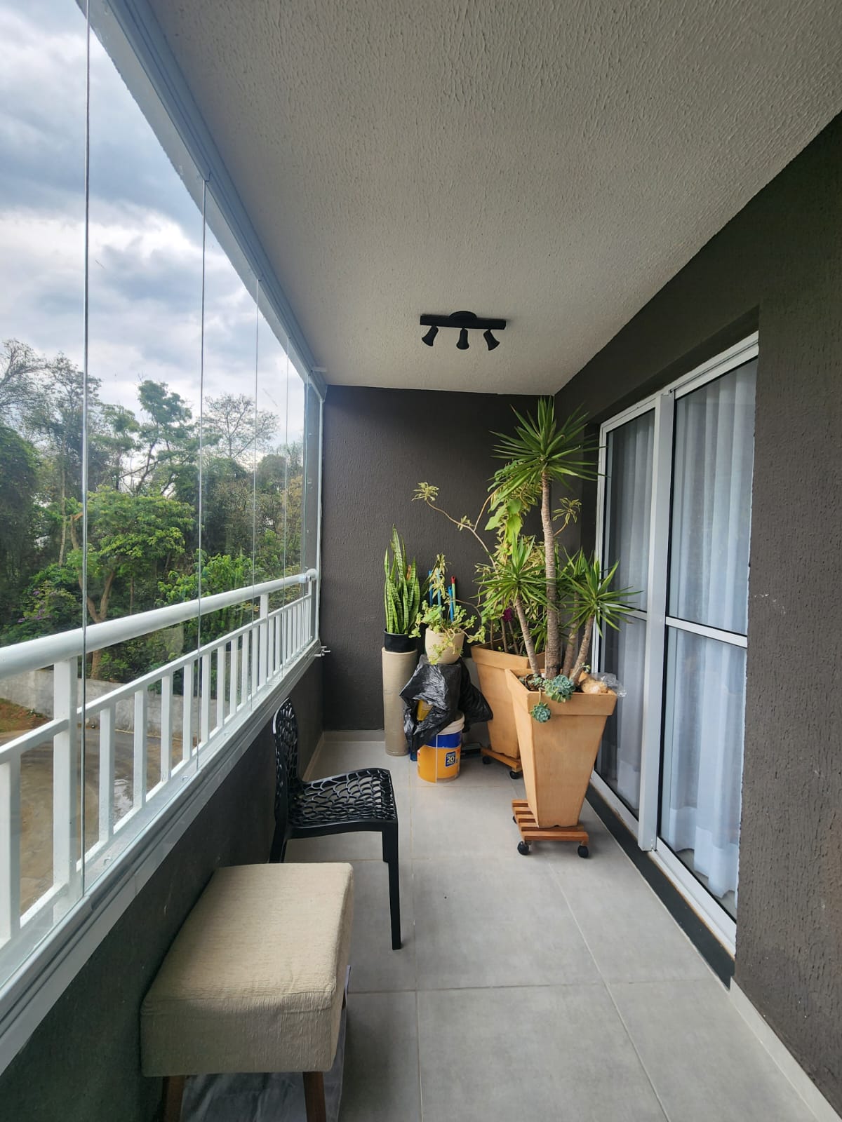 Apartamento com 03 Quartos - Residencial Alpes Clube - Cotia/SP