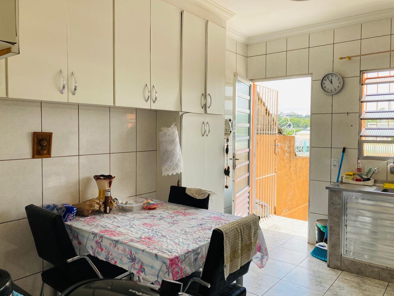 Casa com 03 Quartos - Jardim São Vicente - Cotia/SP