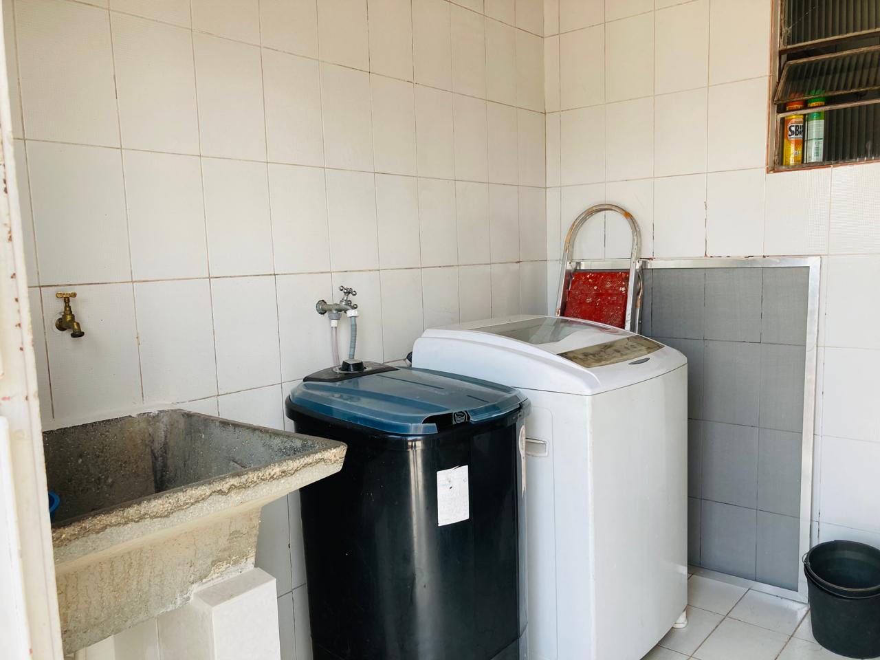 Casa com 03 Quartos - Jardim São Vicente - Cotia/SP