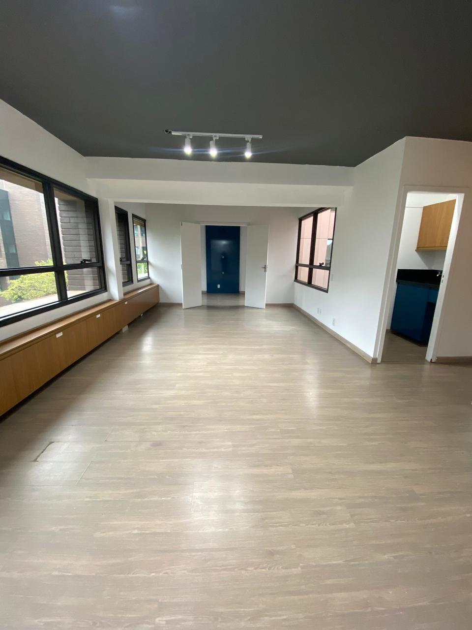 Sala comercial - Locação, Jardim Lambreta, Cotia, SP