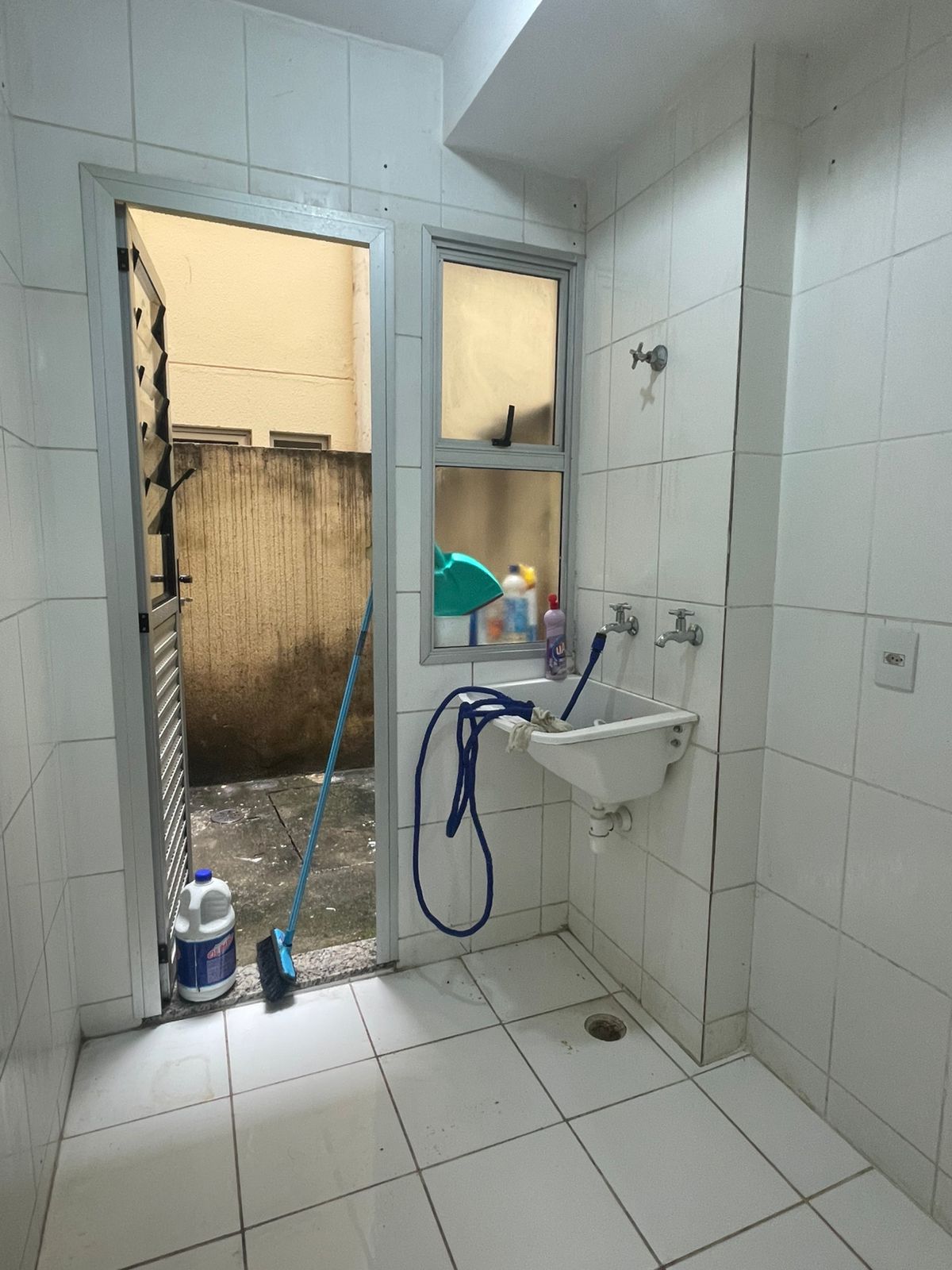 Apartamento com 03 Quartos - Condomínio Costa Verde - Cotia/SP