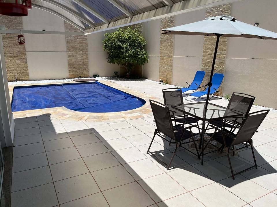 Casa, 4 quartos, 242 m² - Foto 3