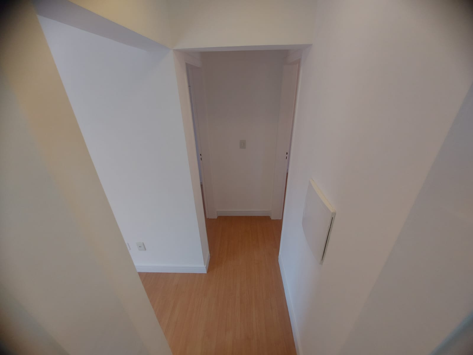 Casa com 02 Quartos - Condomínio Villagio Valle Verde - Cotia/SP