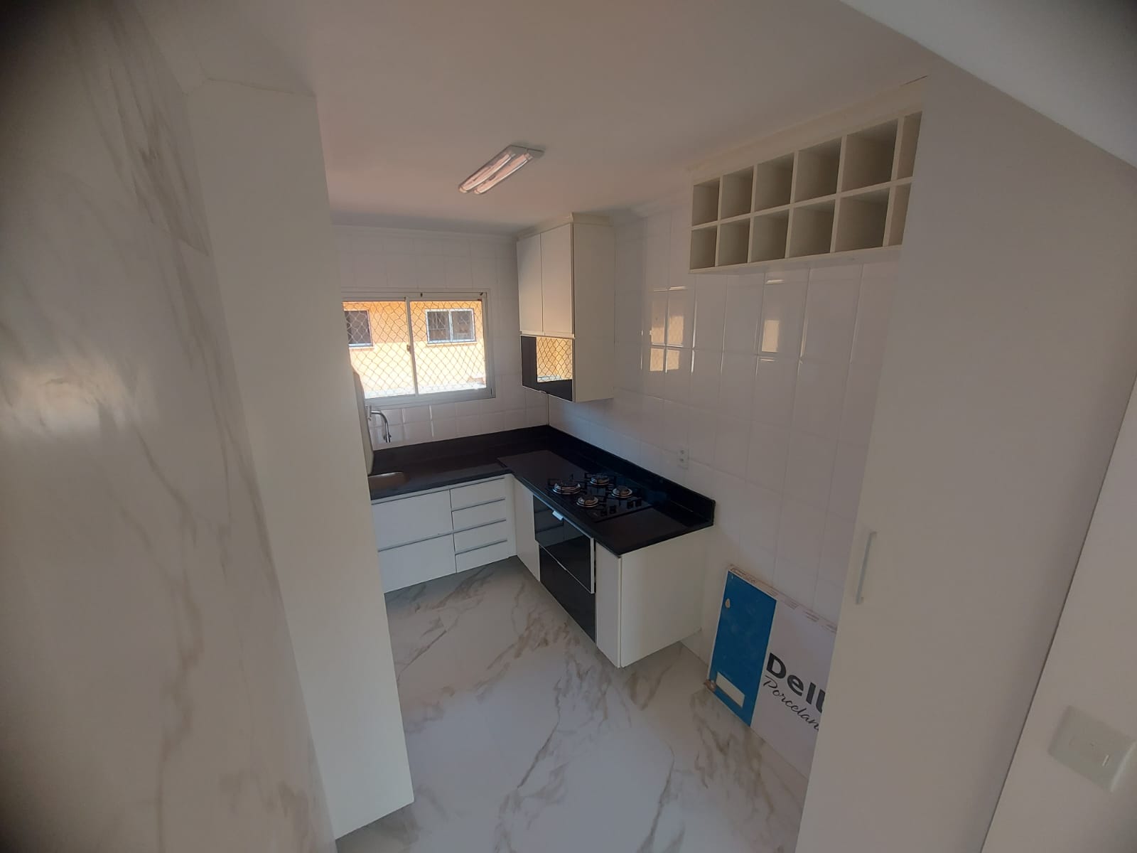 Casa com 02 Quartos - Condomínio Villagio Valle Verde - Cotia/SP