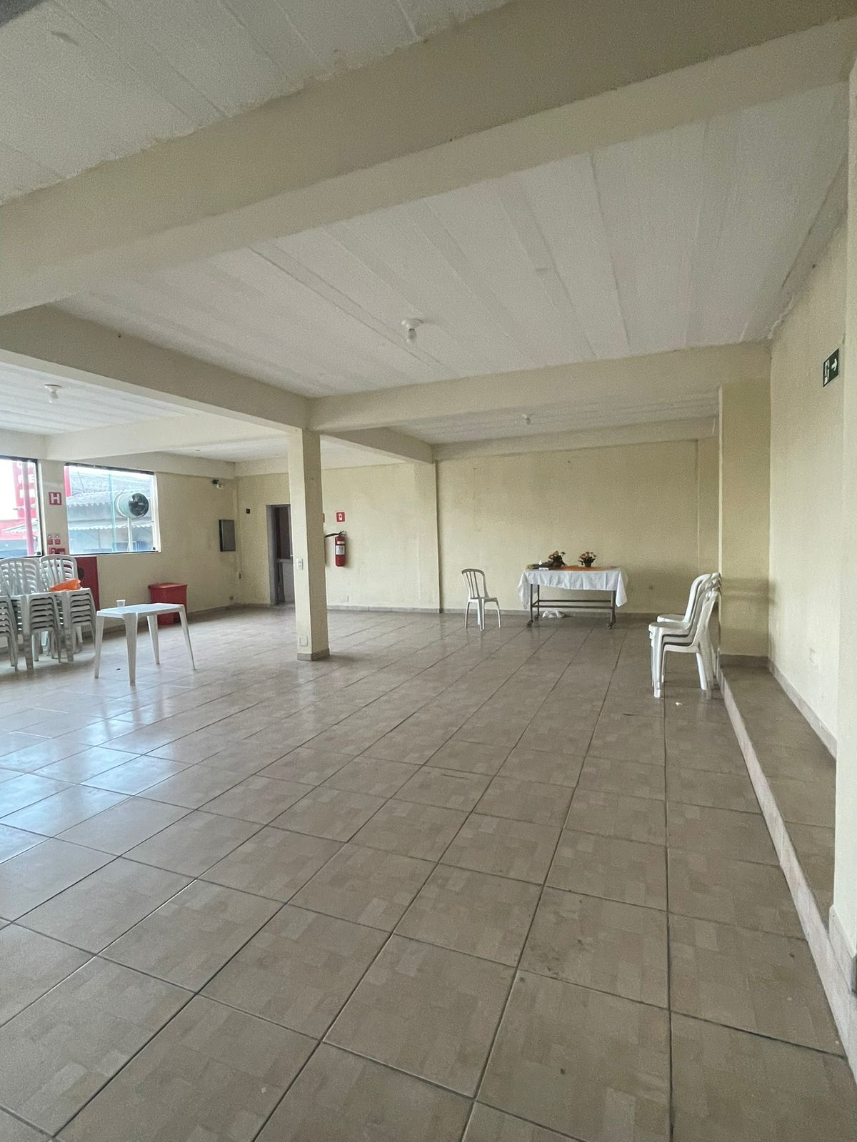 Galpão com 420m² - Jardim do Sabia - Cotia/SP