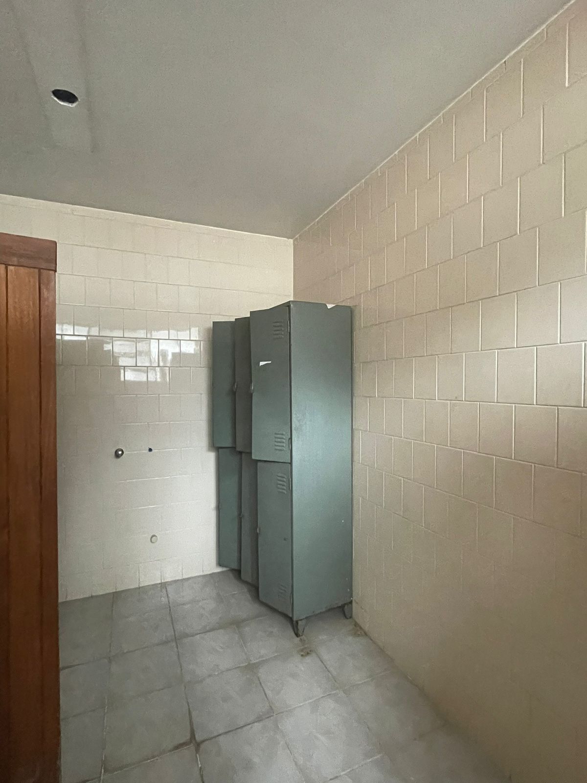 Galpão com 420m² - Jardim do Sabia - Cotia/SP