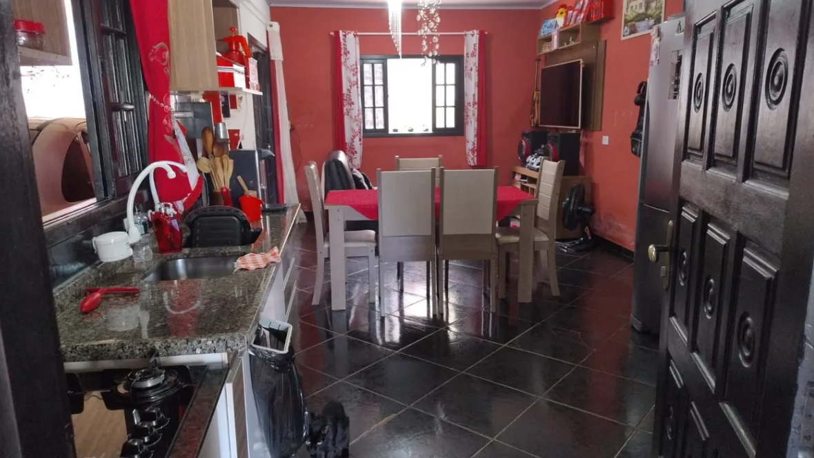 Casa, 3 quartos, 259 m² - Foto 2