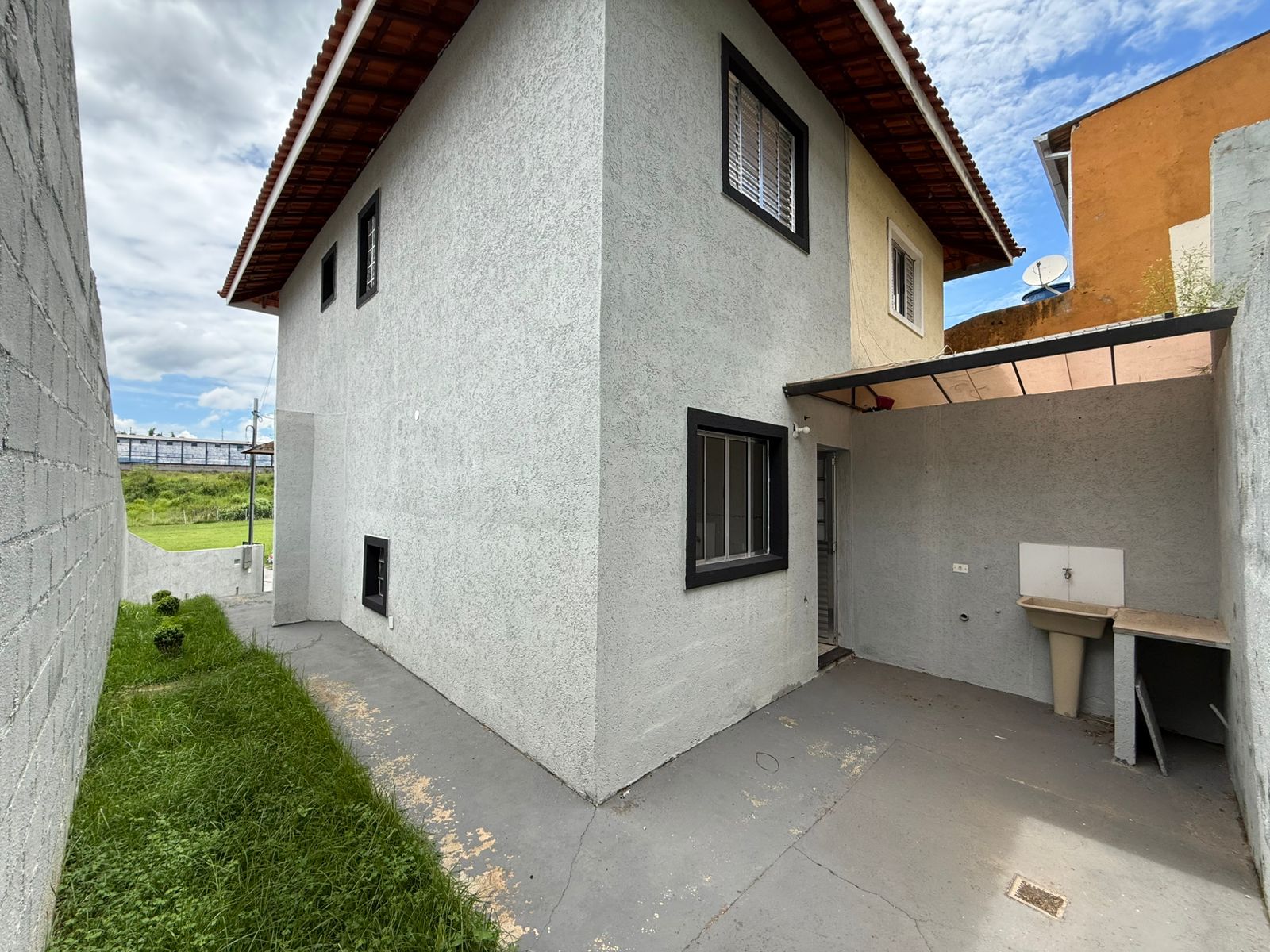 Casa, 2 quartos, 98 m² - Foto 2