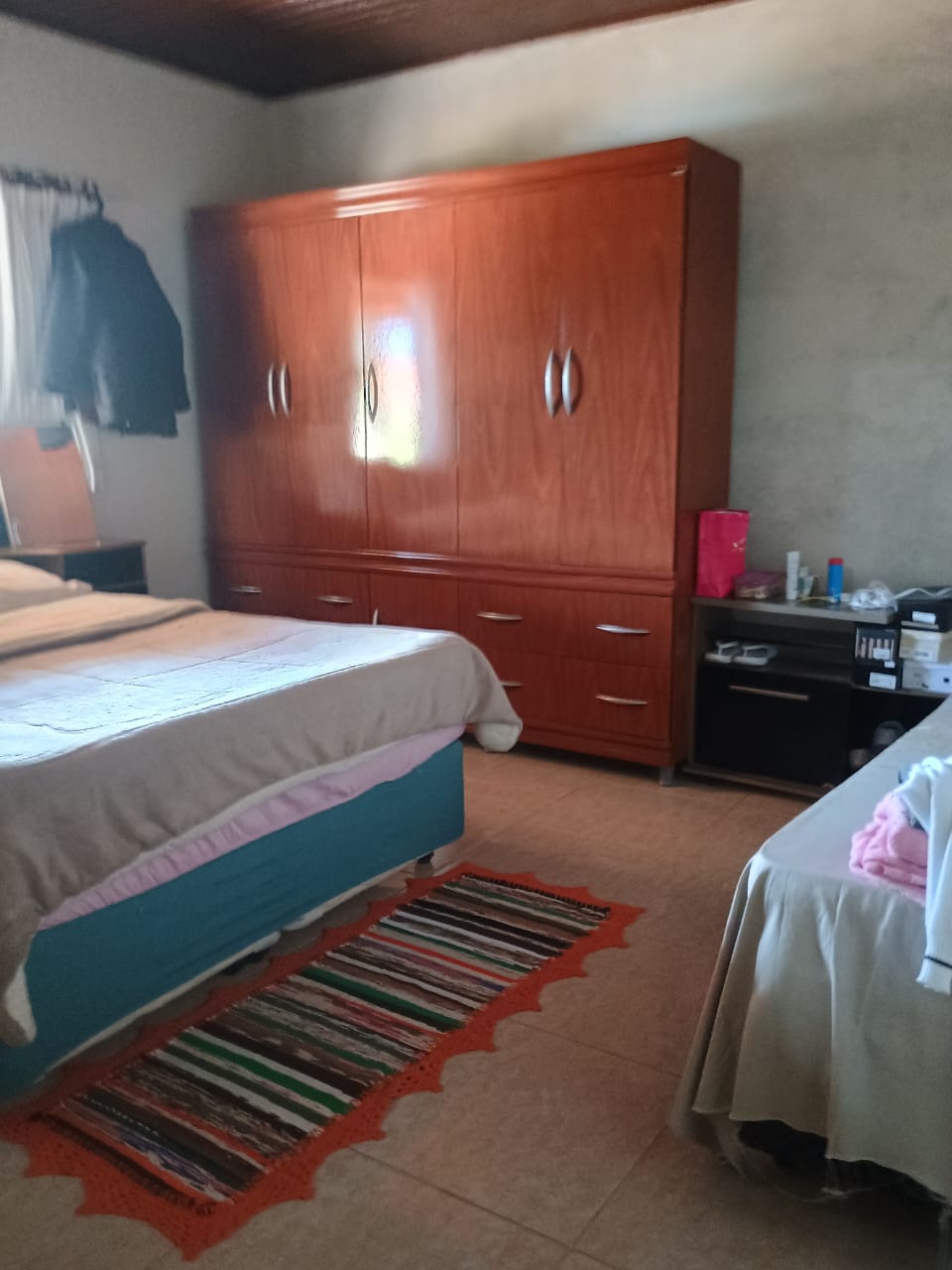 Casa  3 Quartos sendo 01 suíte em 500m2 de terreno- Caucaia do Alto - Cotia _ SP