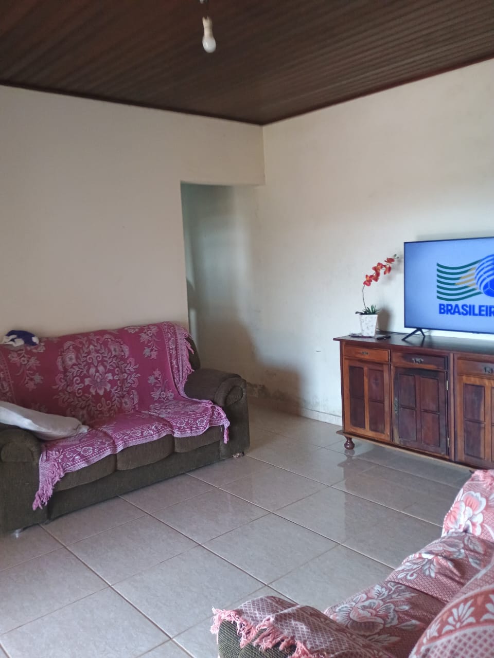 Casa  3 Quartos sendo 01 suíte em 500m2 de terreno- Caucaia do Alto - Cotia _ SP