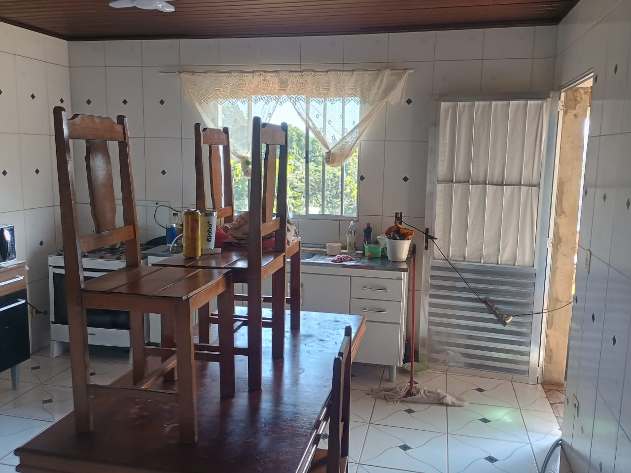 Casa  3 Quartos sendo 01 suíte em 500m2 de terreno- Caucaia do Alto - Cotia _ SP