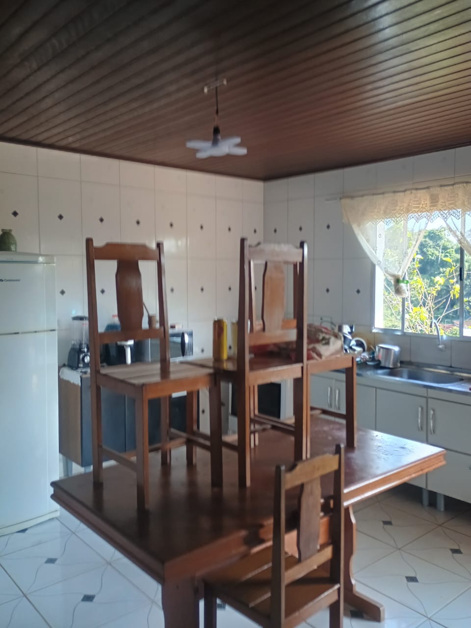 Casa  3 Quartos sendo 01 suíte em 500m2 de terreno- Caucaia do Alto - Cotia _ SP