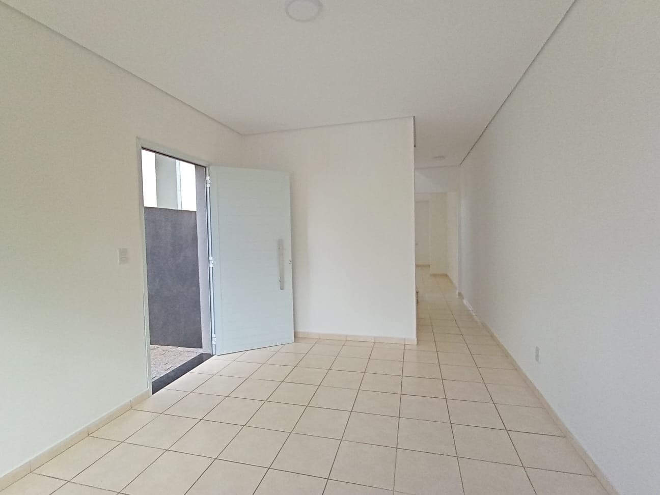 Novissima Casa com 03 Quartos sendo 01 Suíte -Terra Nobre Granja Vianna - Cotia/SP