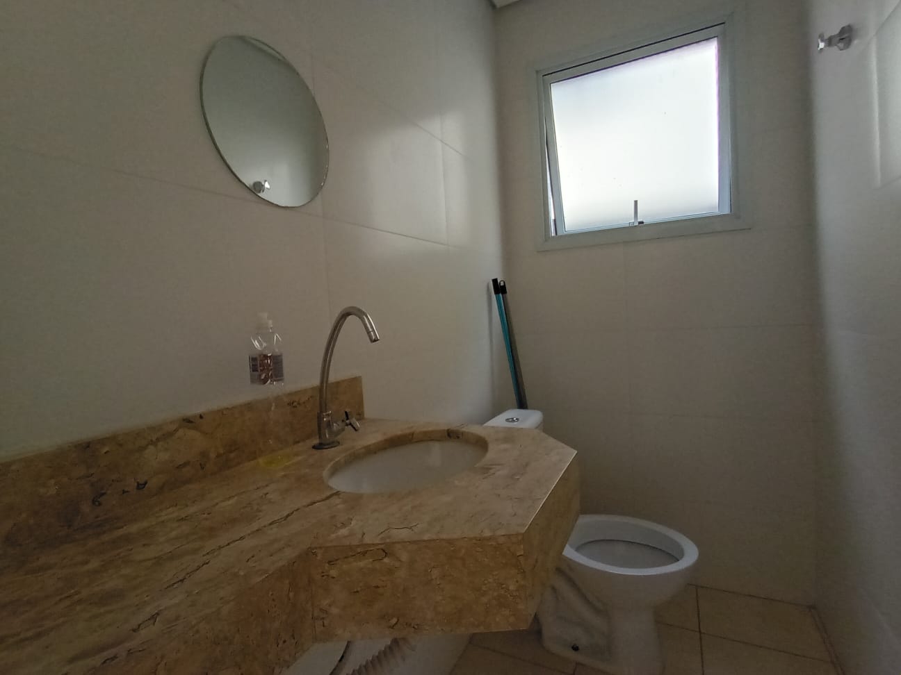 Novissima Casa com 03 Quartos sendo 01 Suíte -Terra Nobre Granja Vianna - Cotia/SP