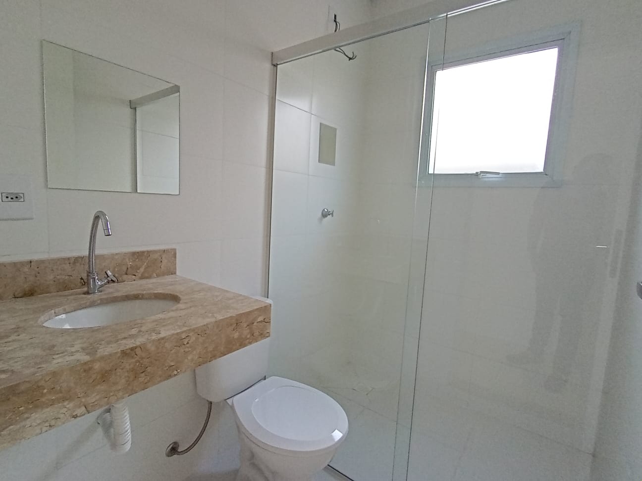 Novissima Casa com 03 Quartos sendo 01 Suíte -Terra Nobre Granja Vianna - Cotia/SP