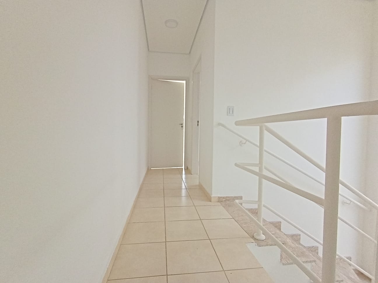 Novissima Casa com 03 Quartos sendo 01 Suíte -Terra Nobre Granja Vianna - Cotia/SP