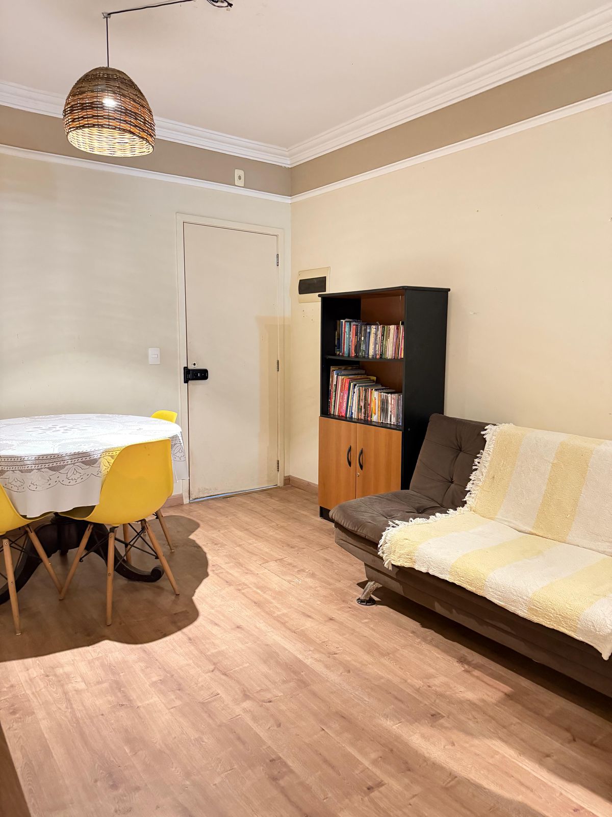 OPORTUNIDADE!!! APARTAMENTO - 02 QUARTOS e 02 VAGAS DE GARAGEM - RESID. DOU GRANJA VIANA - COTIA/SP