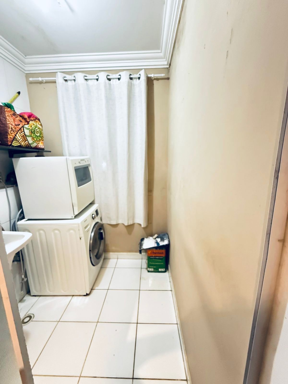 OPORTUNIDADE!!! APARTAMENTO - 02 QUARTOS e 02 VAGAS DE GARAGEM - RESID. DOU GRANJA VIANA - COTIA/SP