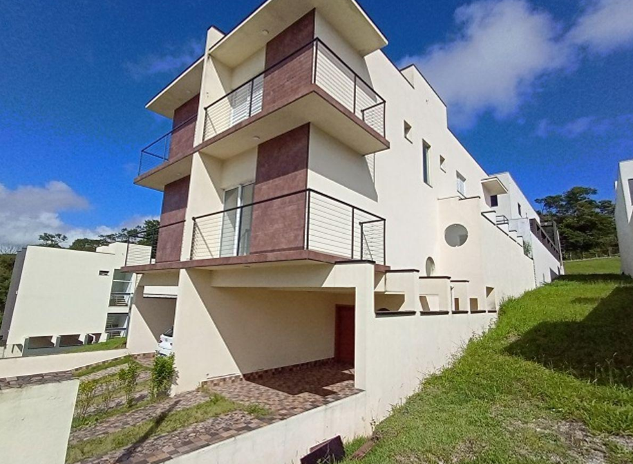 Casa, 3 quartos, 120 m² - Foto 1